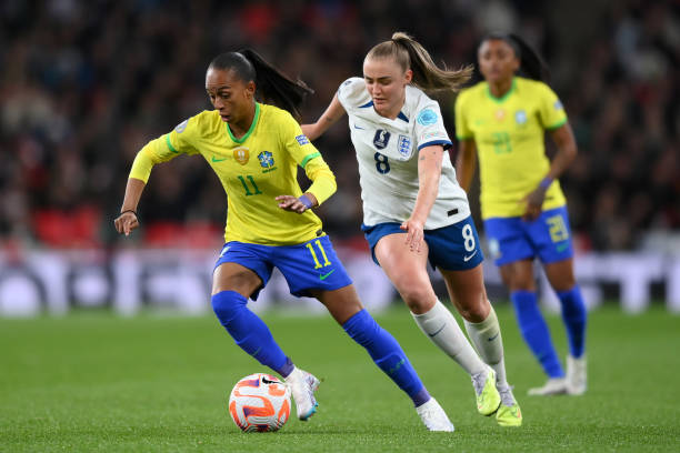 中穩步邁上 中穩步邁上